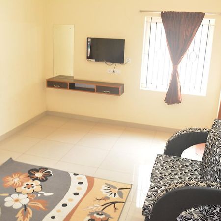 Jp Nivaas Guest House Mayiladuthurai Dış mekan fotoğraf