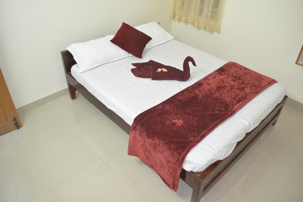 Jp Nivaas Guest House Mayiladuthurai Dış mekan fotoğraf
