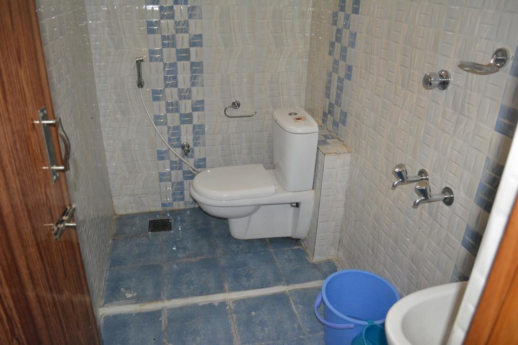 Jp Nivaas Guest House Mayiladuthurai Dış mekan fotoğraf